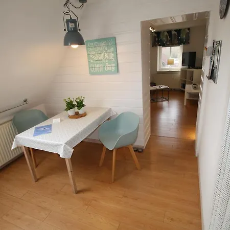 Ferienwohnung Haus Schilling Esens Exterior foto
